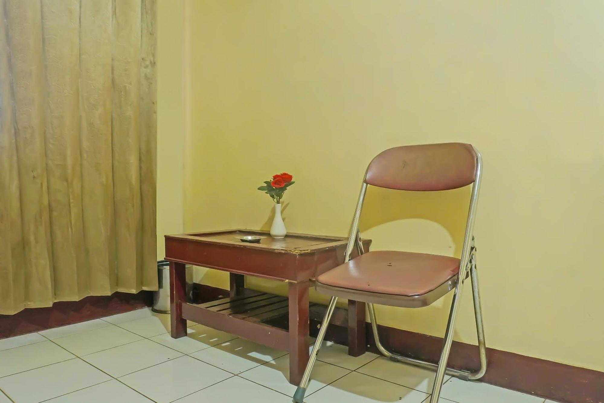 Spot On 92466 Adam Kost Syariahnearwisata Jembatan Barito Hotel บันจาร์มาซิน ภายนอก รูปภาพ