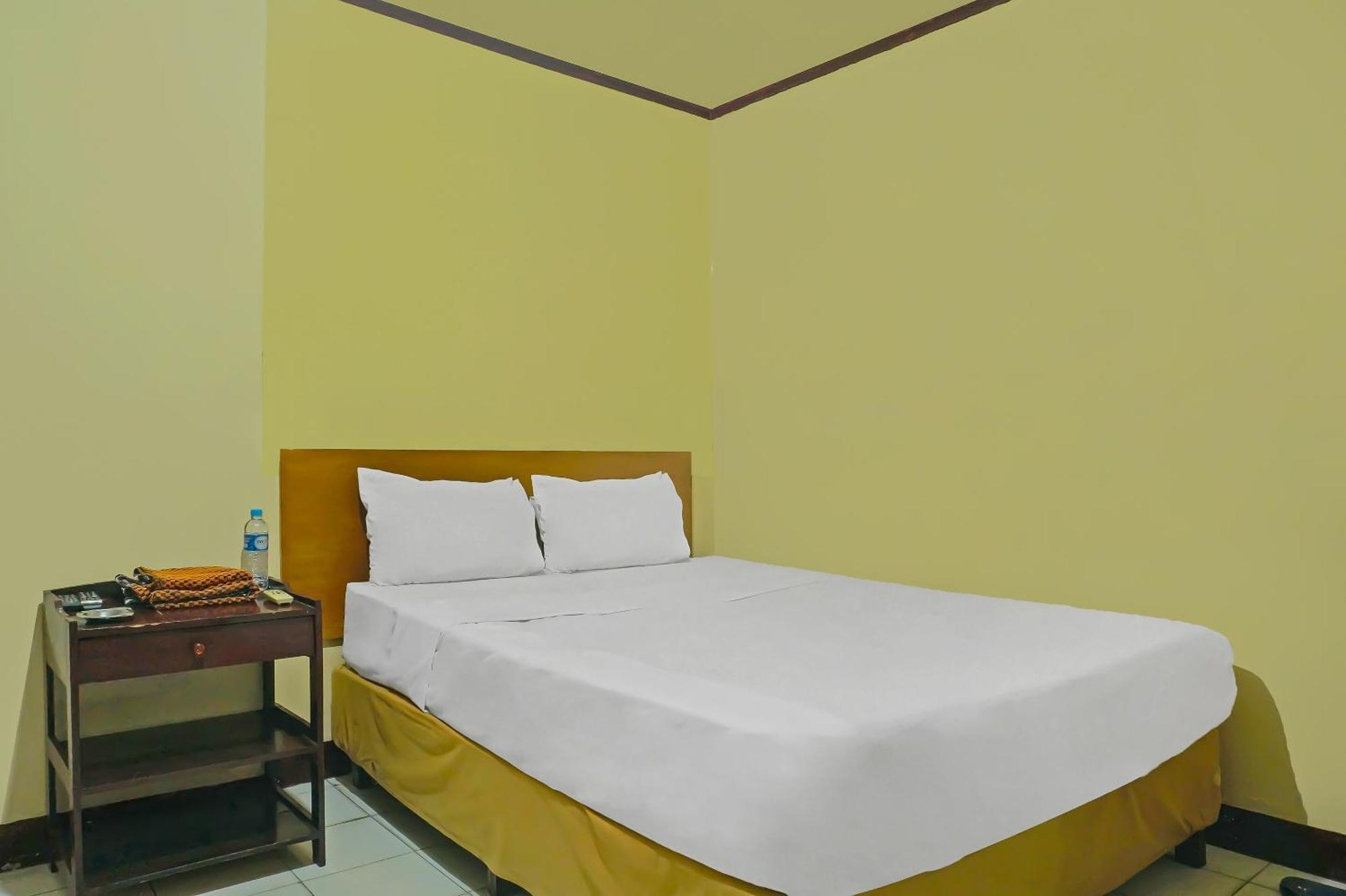 Spot On 92466 Adam Kost Syariahnearwisata Jembatan Barito Hotel บันจาร์มาซิน ภายนอก รูปภาพ